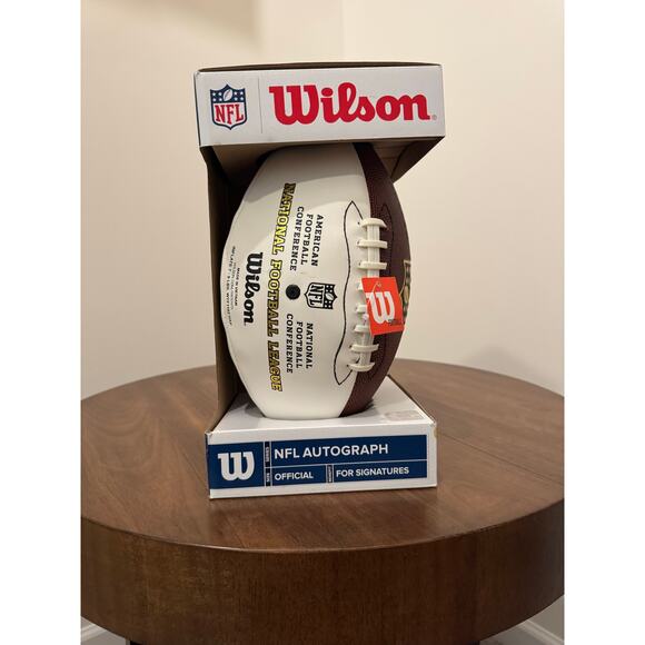 Seattle Seahawks #82 Luke Willson NFL Autographed Football - Picture 1 of 3